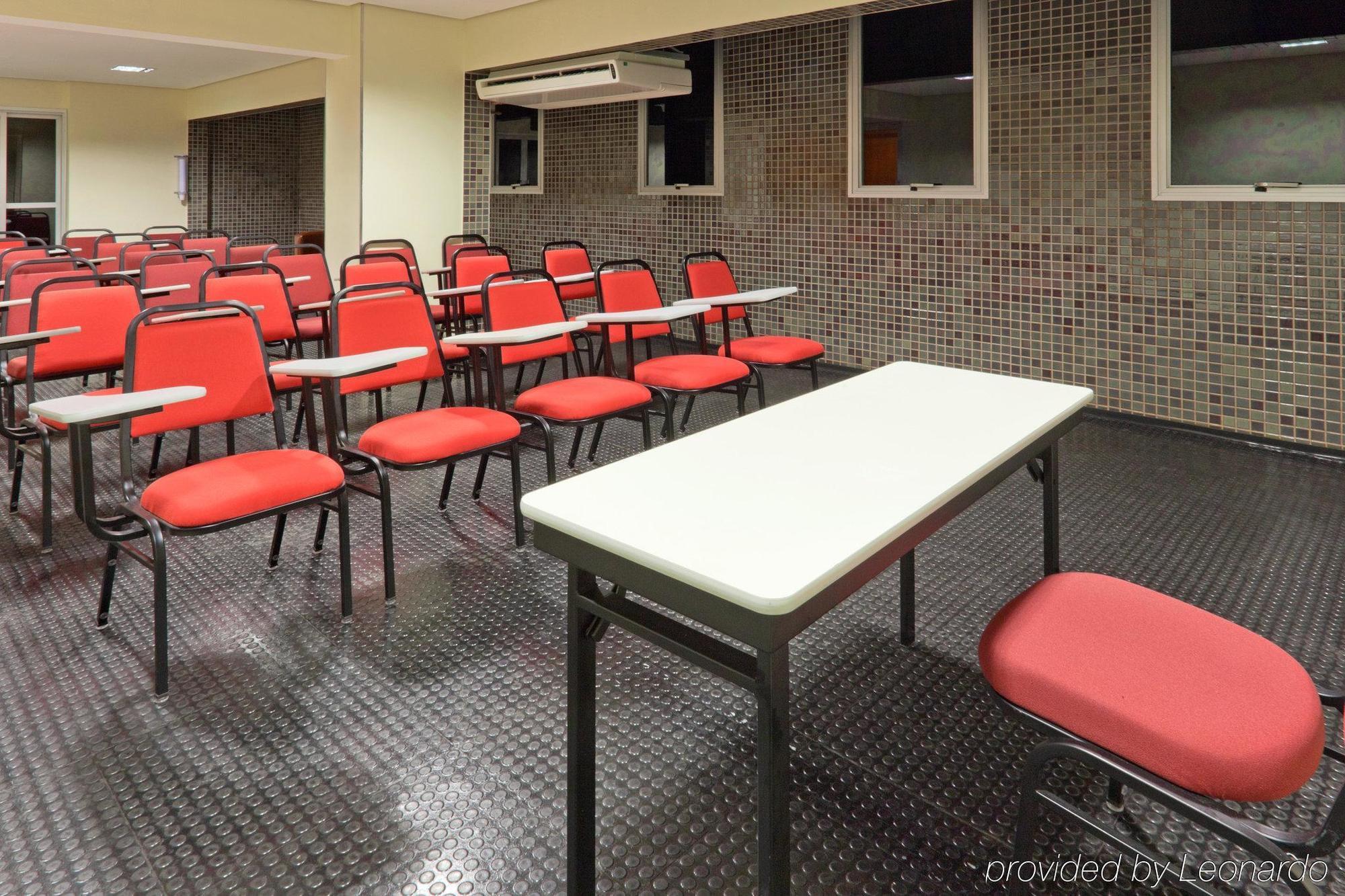 Holiday Inn Express Avenida Sumare São Paulo Udogodnienia zdjęcie