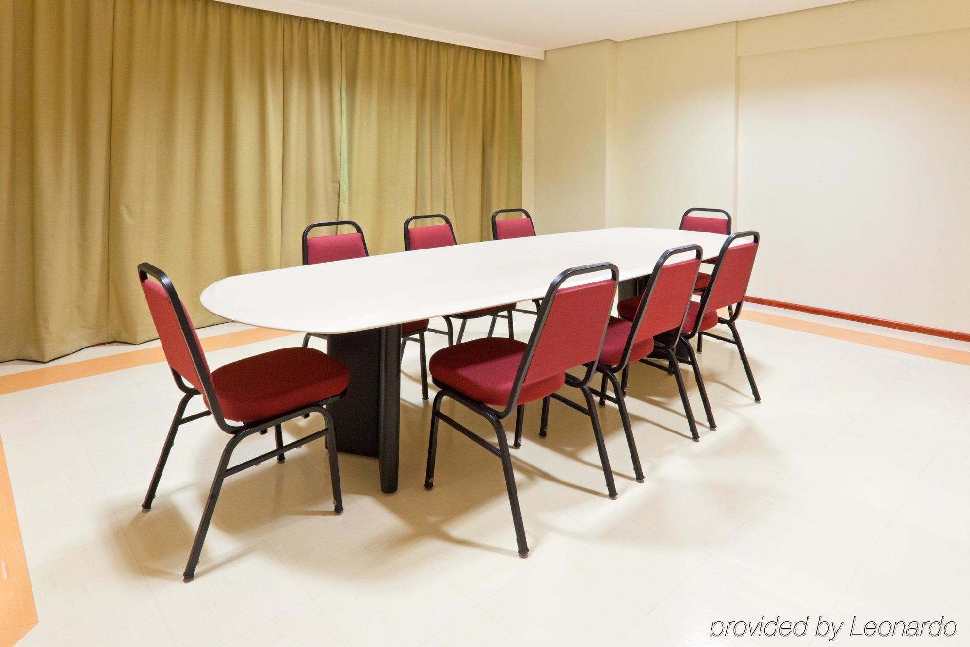 Holiday Inn Express Avenida Sumare São Paulo Udogodnienia zdjęcie
