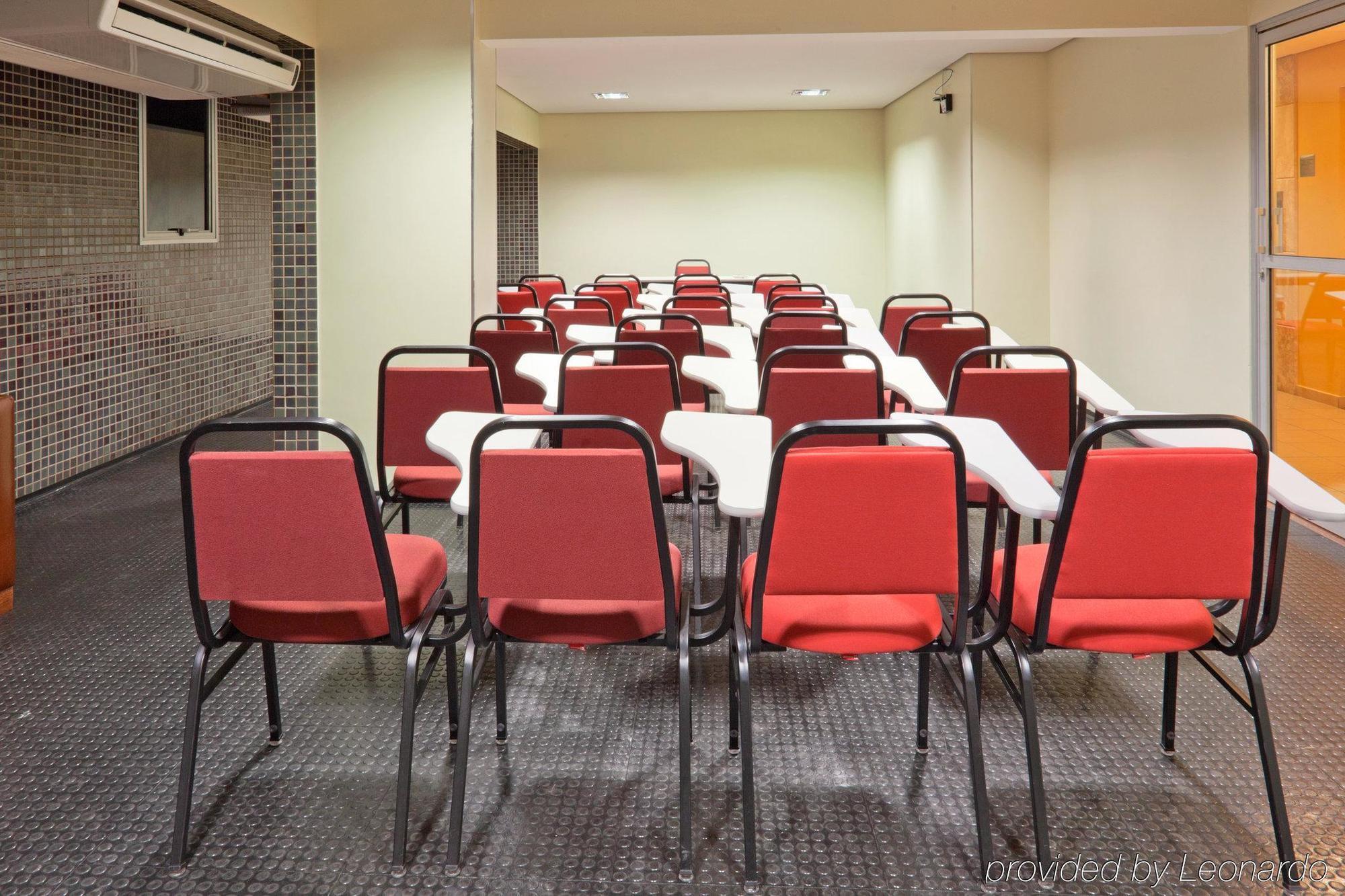 Holiday Inn Express Avenida Sumare São Paulo Udogodnienia zdjęcie