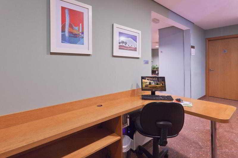 Holiday Inn Express Avenida Sumare São Paulo Udogodnienia zdjęcie